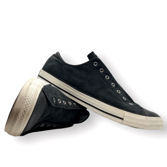 Men’s Converse Canvas/Leather slip on low tops